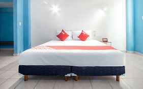 OYO Hotel Estacion